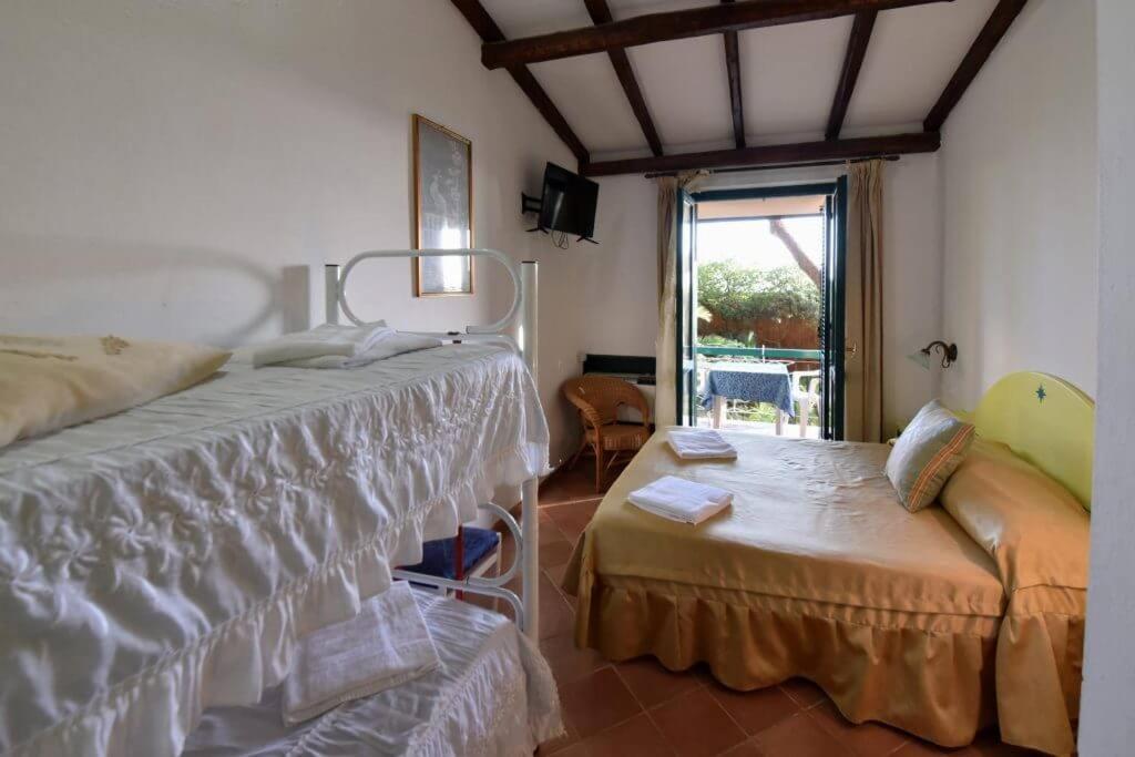 Hotel Club Torre Capovento 斯佩隆加 外观 照片