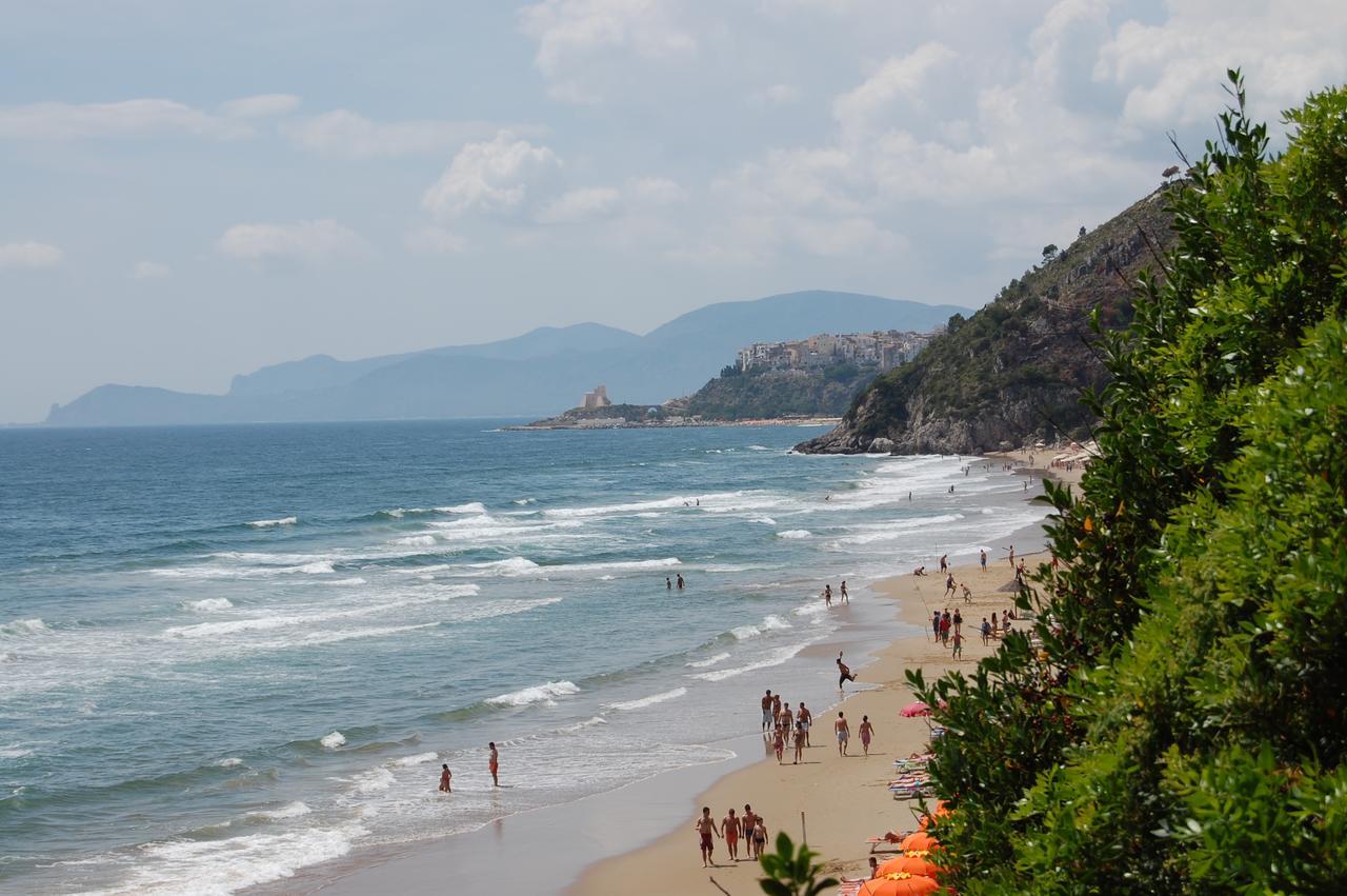 Hotel Club Torre Capovento 斯佩隆加 外观 照片