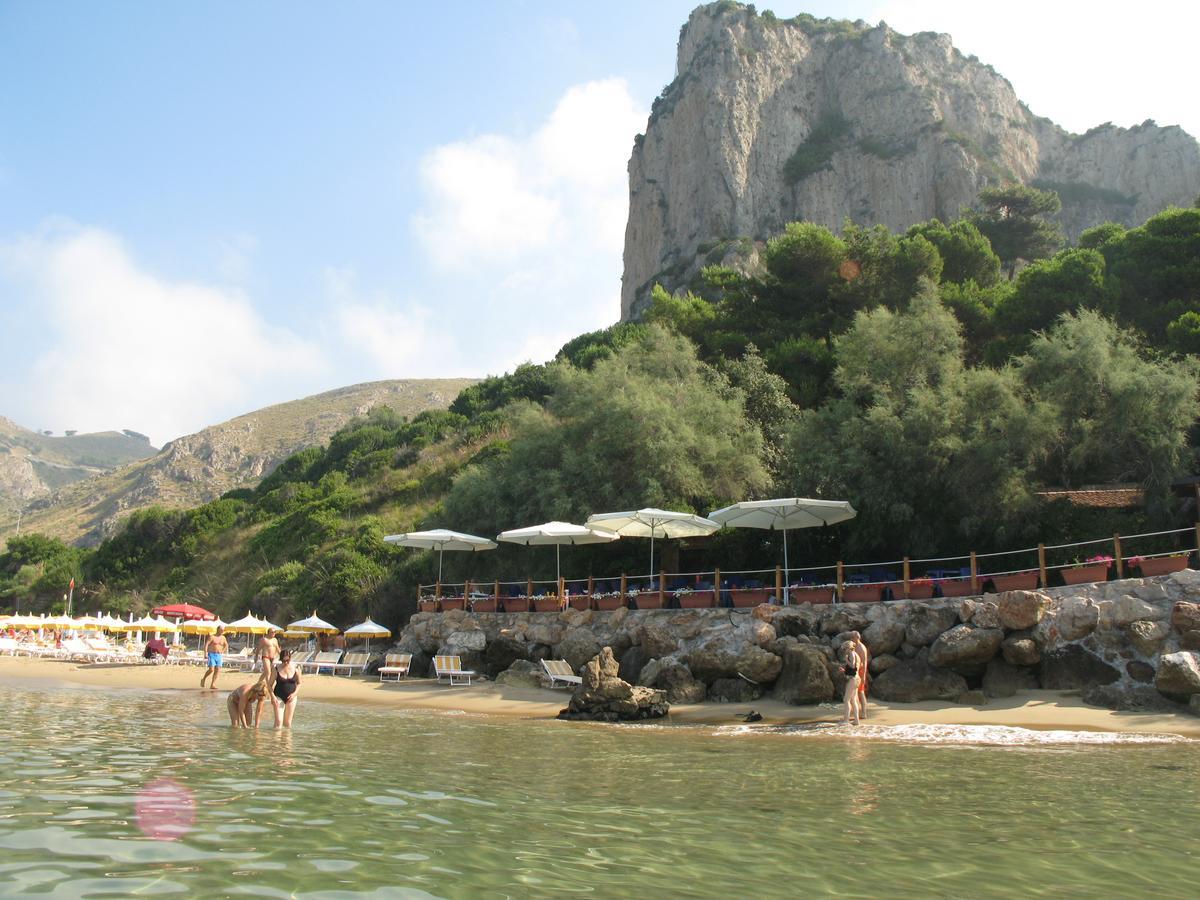Hotel Club Torre Capovento 斯佩隆加 外观 照片