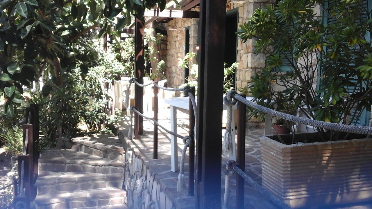 Hotel Club Torre Capovento 斯佩隆加 外观 照片